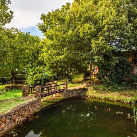 Paardeplaats Nature Retreat Rhenosterhoek Екстериор снимка